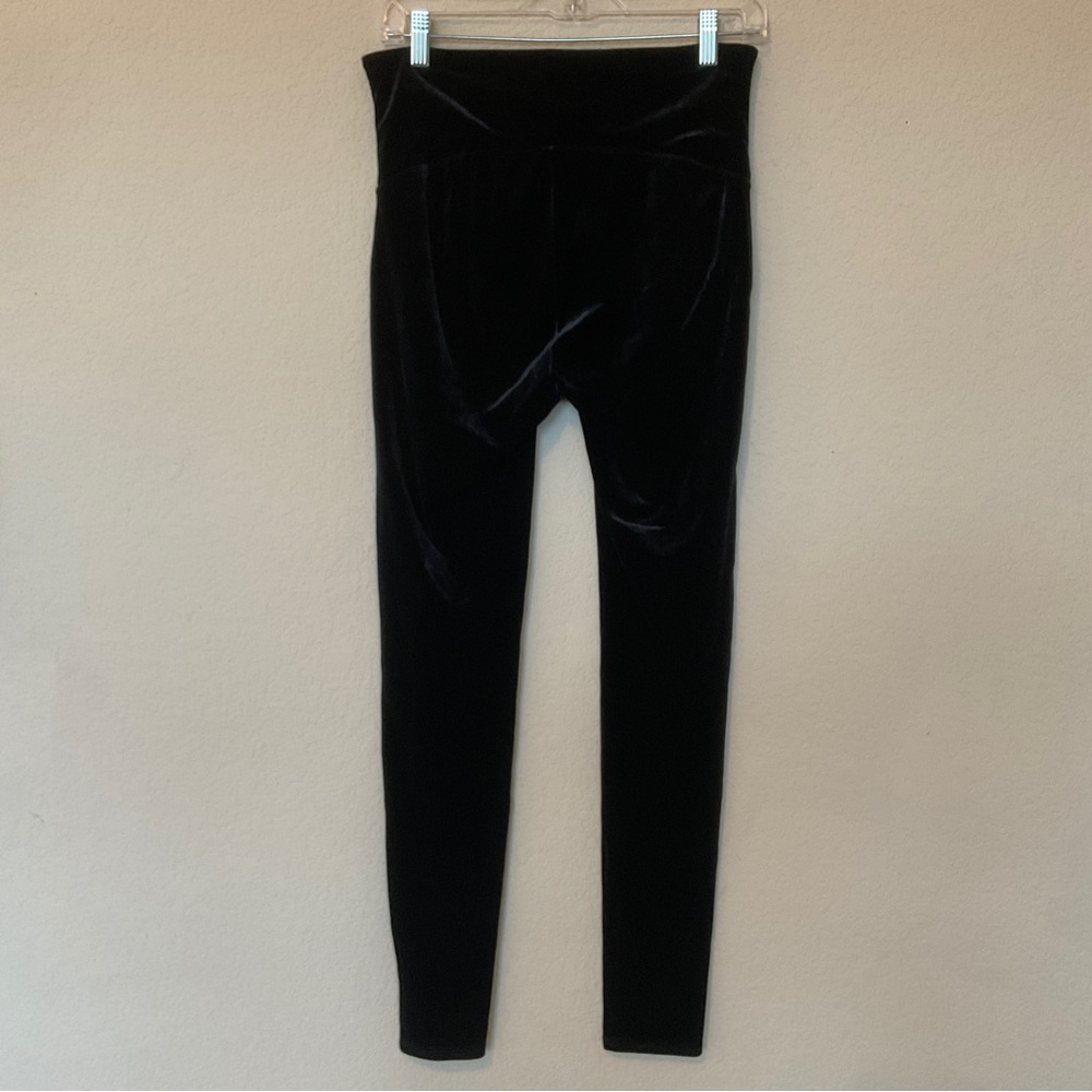 Spanx EUC Shiny Velvet High Waisted Leggings Black L Bodycon Holiday Shapewear - Picture 6 of 16